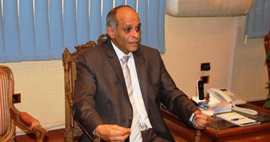 مصر تبحث عن القادة الجدد.. فأين تجدهم؟.. خريجو مراكز إعداد القادة عجزوا عن الاندماج فى سوق العمل.. ومصانع تفريخ «كوادر المستقبل» فشلت فى إنتاج «القيادات».. و20 مركز تدريب تواجه مصيراً مجهولاً