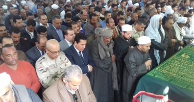 أهالى أبو كبير يستقبلون شهيد العريش بالزغاريد