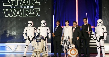 بالصور.. عرض "Star Wars: The Force Awakens" فى اليابان