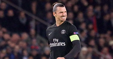 إبراهيموفيتش يُلمح إلى إمكانية اللعب فى الدورى القطرى
