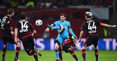 تعادل برشلونة يحرم ليفركوزن من التأهل بدورى الأبطال