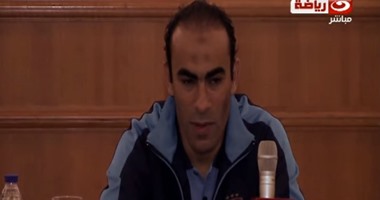 عبد الحفيظ:الحكم تجاهل طرد لاعب الداخلية..ومصير"الغزال"فى يد الجهاز الفنى