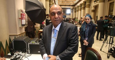 عضو فى"زراعة النواب" يقترح البناء على جميع الأراضى الزراعية واستصلاح غيرها