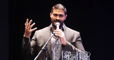 مهرجان " روائع للإبداع " يكرم نجوم الغناء والتمثيل والإعلام