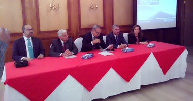 خلال مؤتمر عن المخطط الخاص لـ"المثلث الذهبى".. رئيس هيئة التنمية الصناعية: أحد أهم المشروعات القومية.. ومدير المشروع: نهدف لنهضة الصعيد.. وإقامة مجتمع متكامل على 6 آلاف كم مربع فى 30 عامًا