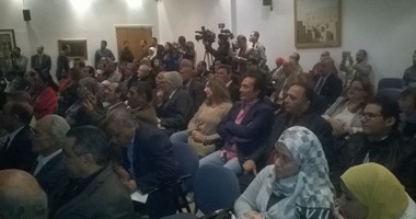 وصول وزير الثقافة وعلى الحجار وأشرف ذكى احتفالية تكريم محفوظ عبد الرحمن