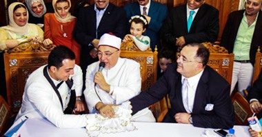 نجوم الإعلام والرياضة والسياسة فى عقد قران إبنة الكاتب الصحفى جمال العاصى