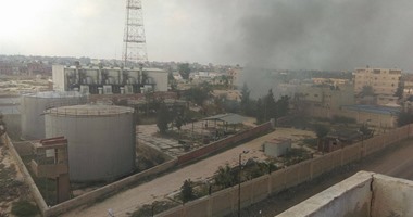السيطرة على حريق بجوار محطة كهرباء بالعريش