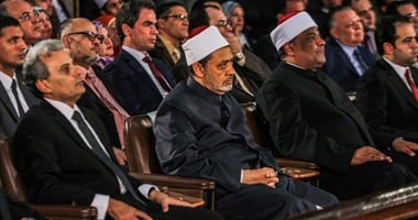 بالصور.. شيخ الأزهر: لا أستطيع تكفير "داعش" لأنهم يؤمنون بالله