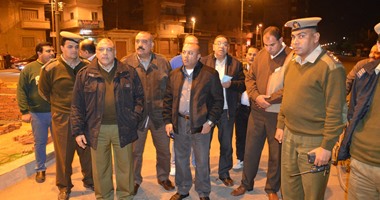 فى جولة مسائية.. محافظ المنوفية يجازى رئيسى "حى غرب" و"قسم التشجير"