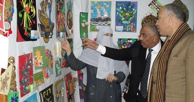 بالصور.. افتتاح المعرض السنوى للتربية الفنية بالفيوم