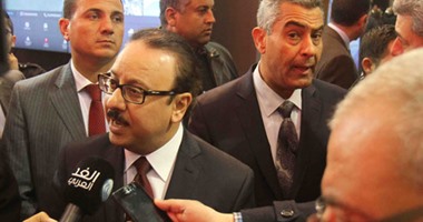 بالصور.. وزير الاتصالات: زيادة سرعة الإنترنت كما يريدها المواطن خلال 6 شهور
