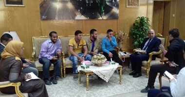 رئيس جامعة كفر الشيخ  يلتقى الطلاب ذوى الاحتياجات الخاصة