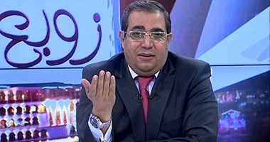 إعلامى إخوانى يتهم أهالى سيناء بالتجسس لصالح إسرائيل عبر فضائية مكملين