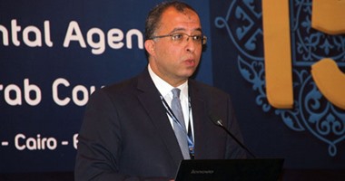 هز ثقة المؤسسات الدولية فى الاقتصاد أبرز تداعيات رفض "الخدمة المدنية"..البنك الدولى فى إطار الشراكة الاستراتيجية:القانون عنصر أساسى فى خطة الإصلاح الإدارى..ويرهن شريحتى قرض الـ3 مليارات دولار بالإصلاح