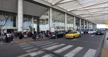 وزير الطاقة الجزائرى يصل القاهرة للمشاركة فى مؤتمر وزراء البترول العرب
