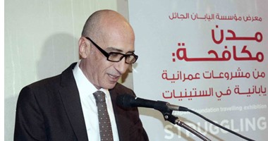 بالصور.. قطاع الفنون التشكيلية يقدم فنونا يابانية وصينية