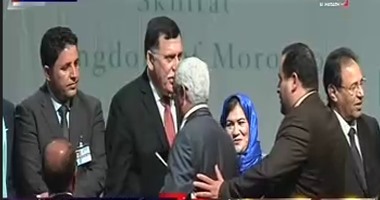 بالفيديو.. الأطراف الليبية توقع على اتفاق السلام فى الصخيرات
