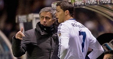 رئيس ريال مدريد يلمح إلى إمكانية عودة مورينيو