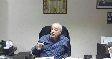 رجل أعمال ينتقد دفع قيمة المعارض الخارجية لمصر بالدولار