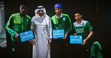 ثلاثى الأهلى السعودى يدعمون كأس العالم للأيتام 2017