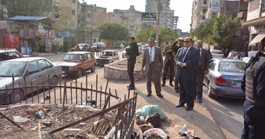 حملة مكبرة لإزالة السيارات المتهالكة بشرق المنصورة