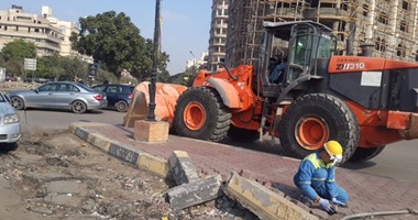 مرور القاهرة يبدأ إجراء تحويلة مرورية بوسط البلد لإنشاء فتحات تهوية للمترو 