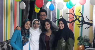 ننشر أول صور لـ"إسراء الطويل" داخل منزلها عقب إخلاء سبيلها