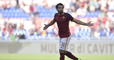 محمد صلاح يحتفل بـ"المولد النبوى" مع جماهيره