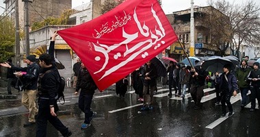 بالصور.. شيعة إيران يحيون أربعين الحسين