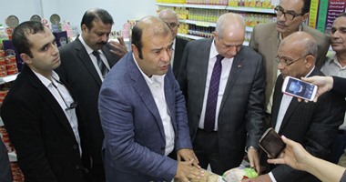 وزير التموين: طرح وجبات أسماك مطهية بـ8 جنيهات.. ووجبة الجمبرى بـ10