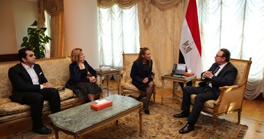 وزير الاتصالات يبحث مع مسئولى "إريكسون" سبل التحول لخدمات الجيل الرابع