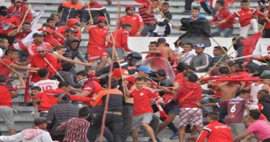 بالفيديو.. المغرب تضيق الخناق على الألتراس بعد اشتباكات الديربى