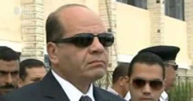 القبض على عامل هارب من 9 أحكام قضائية بحوزته "طبنجة" فى أبو النمرس بالجيزة