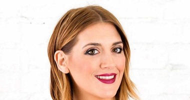 مش محتاجة كوافير ...أزاى تحطى مكياج رأس السنة فى 9 خطوات