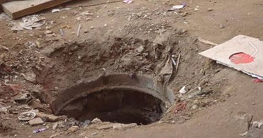 مصرع طفل غرقا فى بالوعة صرف صحى بميت غمر