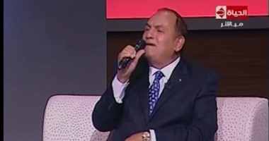 القارئ أحمد نعينع: "بسمع منير وعمرو دياب.. ولا استمع للمهرجانات"