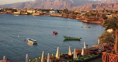 مدينة دهب تستقبل 1700 سائح من مختلف الجنسيات