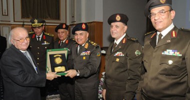وزير الدفاع يشهد الاحتفال باليوبيل الذهبى لمستشفى القوات المسلحة بالمعادى