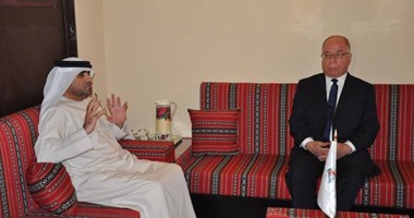 بالصور.. وفد مصرى برئاسة حلمى النمنم يزور مهرجان الشيخ زايد التراثى