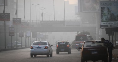الشبورة المائية تتسبب فى انعدام الرؤية أثناء القيادة.. والمرور تحذر