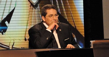 اليوم.. محافظ بورسعيد يتحدث لـ"محمود سعد" عن أطفال التهريب بـ"باب الخلق"