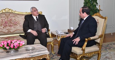 الرئيس السيسى يستقبل المستشار عدلى منصور