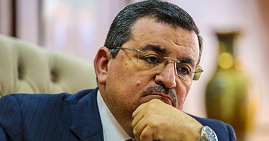 أسامة هيكل يطالب بمراجعة ضوابط إبداء النواب لرأيهم أمام الكاميرات