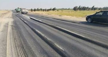 قارئ يناشد محافظ المنيا بإعادة رصف وتمهيد المطبات الهوائية بالصحراوى الغربى