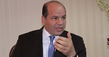 ضبط سائق عثر على "هاتف" وساوم صاحبه مقابل مبلغ مالى بالدقى