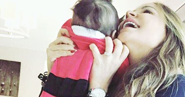 كارول سماحة تحتفل بعيد ميلاد ابنتها تالا الأول