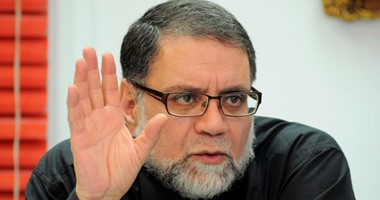 مختار نوح: الإخوان هددونى بالقتل لأننى هاجمت "البرادعى"