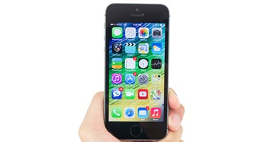 هل تمتلك iPhone 5s؟.. أبل تطرح تحديثا خاصا يوفر ميزة سرية
