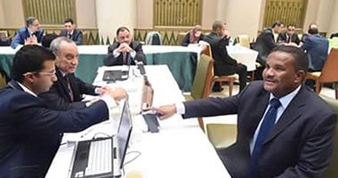 النائب أحمد سعد: لو وافقنا على قانون الخدمة المدنية الشعب هيحرقنا فى الشارع